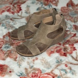 Women’s Adrienne Vittadini Wedges